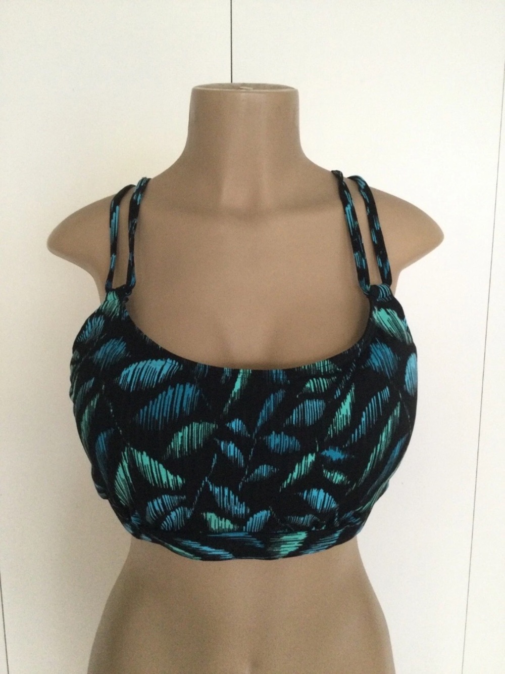 Sunsets Cascade Padded Underwire Top Size 38DD